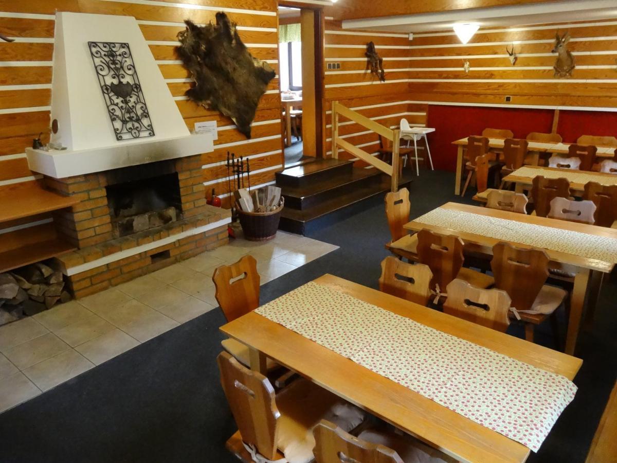 Horska Chata Hubert Bedřichov Buitenkant foto