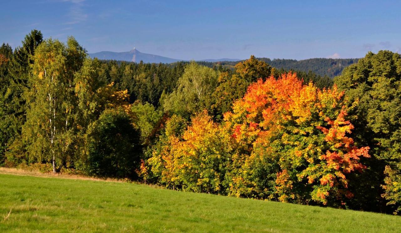 Horska Chata Hubert Bedřichov Buitenkant foto
